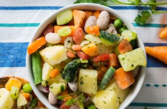 What Are Quick and Healthy Meal Ideas for Busy Women?